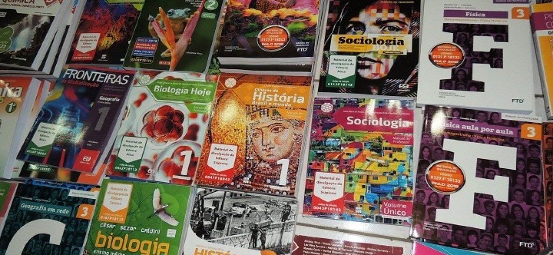 10 dicas de estratégias de usos do livro didático