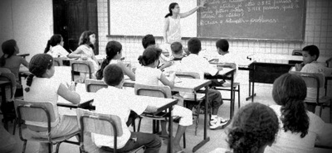Reflexão escola: Posso ir ao Banheiro?